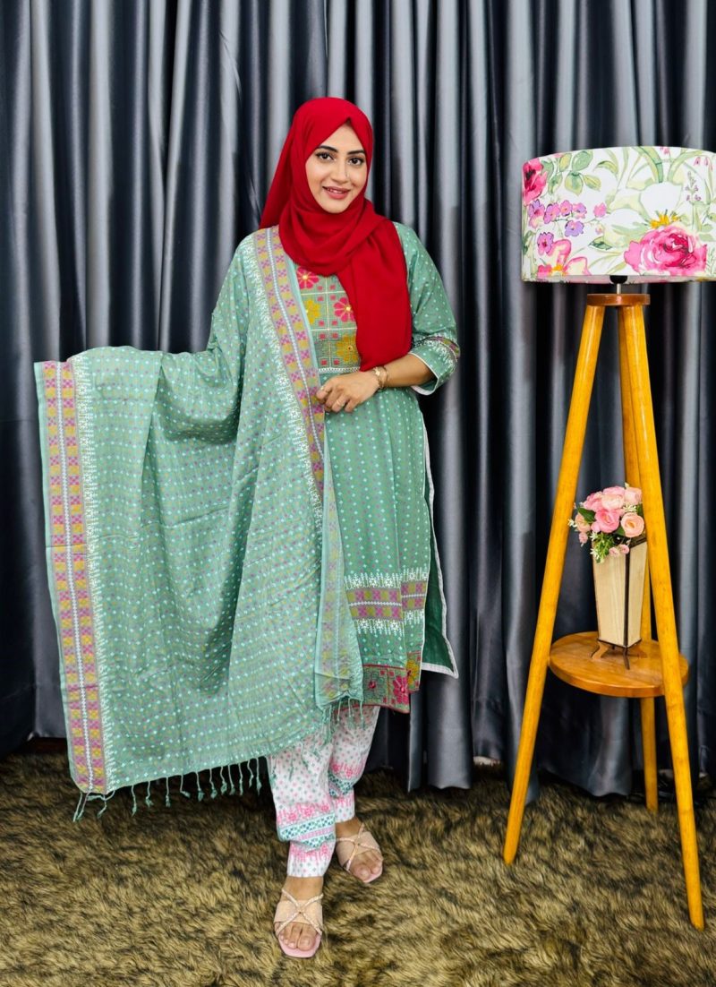 Sea Green and White Cotton Shalwar Kameez Set with Print & Embroidery Work